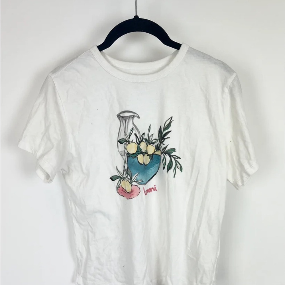 Abercrombie t-shirt size L. Barely worn